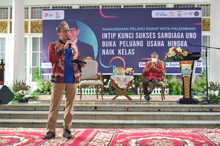 Menparekraf Sandiaga Uno dalam acara Sarasehan dengan UMKM, di Rumah Dinas Walikota Palembang, Sumsel, Rabu (14/9/2022).