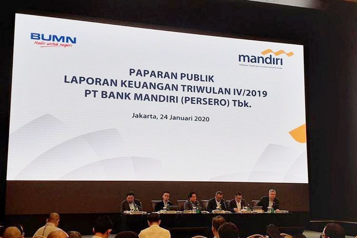 Jajaran direksi Bank Mandiri memaparkan Laporan Keuangan sepanjang tahun 2019 di Plaza Mandiri, Jakarta, Jumat (24/1/2020).