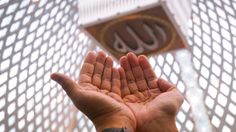 Berdoa dengan Bahasa Arab, Apakah Benar Lebih Utama? Ini Penjelasan Majelis Tarjih Muhammadiyah