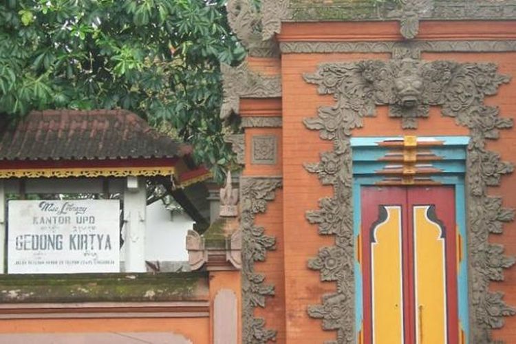 Tampak depan Museum Gedong Kirtya, Singaraja, Bali.