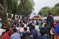 Ikut Demo di KPU RI, Pelajar dan Mahasiswa: Kami Dukung Penuh Keputusan Hasil Pemilu