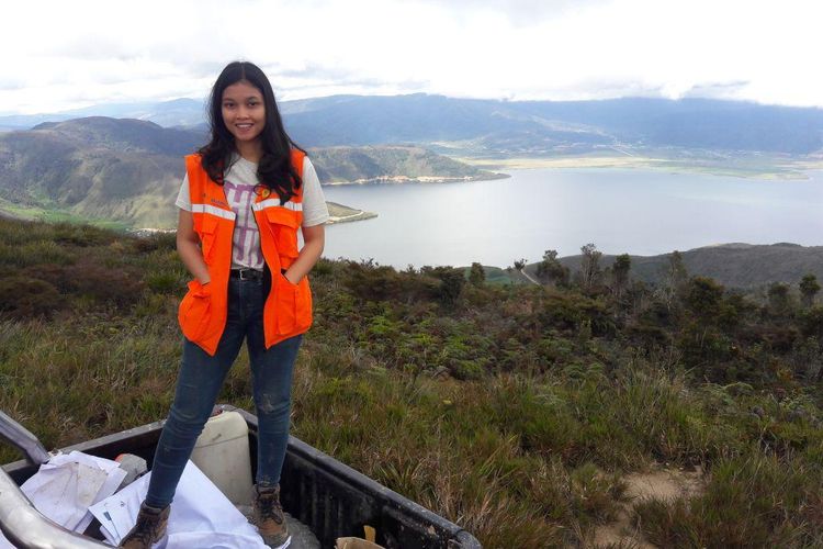 Bekerja di Bidang yang Didominasi Pria, Debby Melawan Stigma dan Keraguan