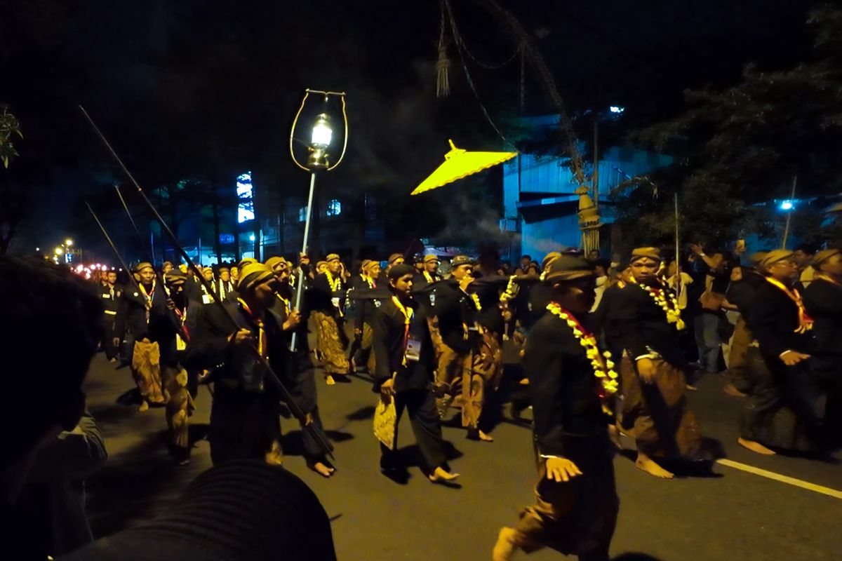 Mengetahui kapan jatuhnya malam 1 Suro 2025, benarkah bertepatan dengan malam Jumat Kliwon?