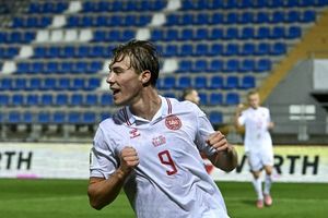 Bela Ronaldo, Hojlund Lakukan Selebrasi 'Siu' Saat Hadapi Portugal