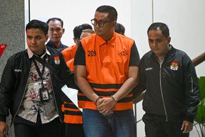 Korupsi Bupati Klaten: Untuk Bayar Utang Pilkada hingga Simpan Ratusan Juta dalam Tong
