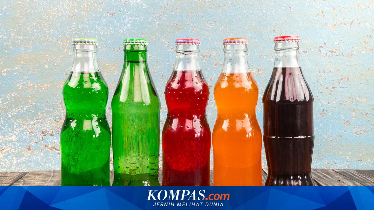 Setelah Jilat Es Krim, Kini Muncul Aksi Meludahi Botol Soda di ...
