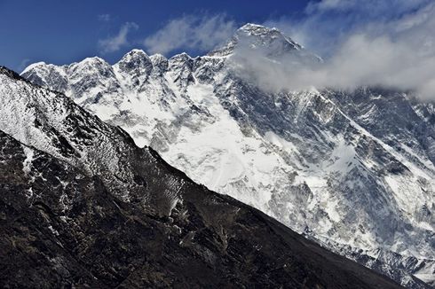 Catat Rekor Baru, Pesta Minum Teh Tertinggi Digelar di Gunung Everest