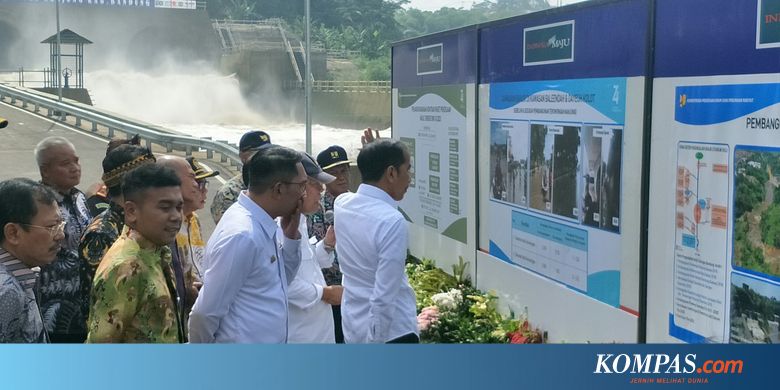 Jokowi Resmikan Terowongan Nanjung Bandung