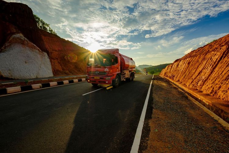 Jalan tol di Indonesia, karya Nor Iskandar, Juara 3 Lomba Foto Bina Marga dalam Rangka Hari Jalan 2024.