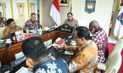 Mendagri Tegaskan Peran KEPP Otsus Papua dalam Penguatan Sinkronisasi dan Pengawasan Program Pembangunan