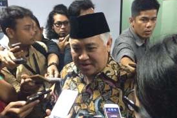 Ketua Dewan Pertimbangan Majelis Ulama Indonesia (MUI), Din Syamsuddin usai Rapat Pleno Dewan Pertimbangan MUI di Gedung MUI, Jakarta, Rabu (9/11/2016).