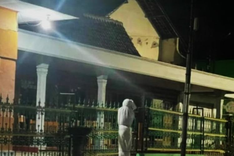 Ikut Tren Medsos, 5 Pelajar di Magetan Buat Konten Pocong, Berujung Diamankan Polisi