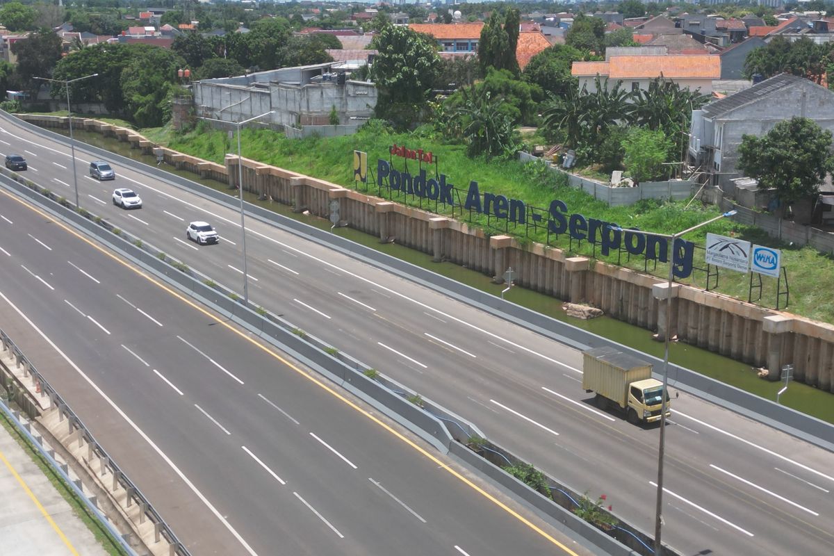 Jalan Tol Pondok Aren-Serpong atau Jalan Tol BSD.