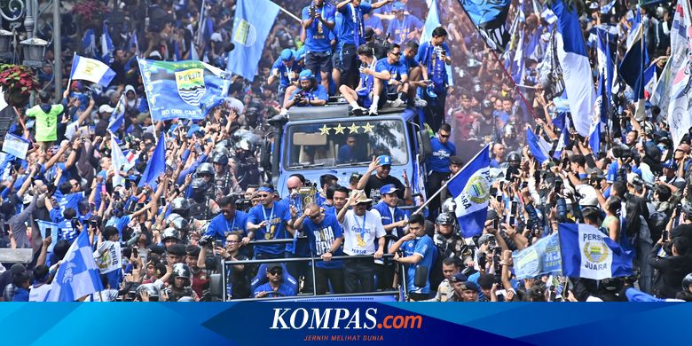 BERITA FOTO: Pawai Persib Juara Liga 1 2024-2025, Bandung Lautan Biru