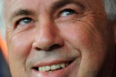 Kala Ancelotti Bandingkan Perez dengan Berlusconi 