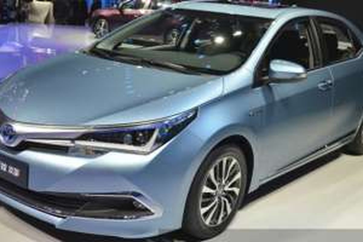 Toyota Corolla Hybrid yang dijual khusus di pasar China.