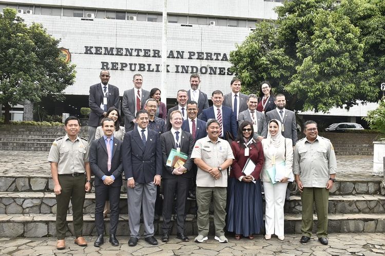Kementerian Pertanian (Kementan) mendorong sejumlah negara yang tergabung dalam organisasi The Lives and Livelihoods Fund PartneR (LLF IsDB) untuk membuka peluang ekspor produk pertanian Indonesia. 