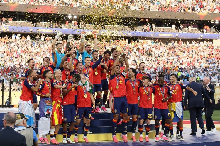 Henry dan Ibrahimovic Sepakat: Sepak Bola Menang Bersama Spanyol