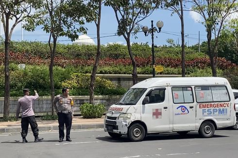 Ini Sanksi Hukum Ikuti Ambulans yang Sedang Bertugas