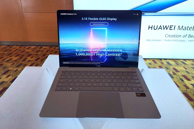 Huawei MateBook X Pro 2024 resmi meluncur di Malaysia, Senin (13/5/2024). Laptop ini mengunggulkan bobot 980 gram yang ringan, dengan pilihan prosesor Intel Core Ultra 7 atau Intel Core Ultra 9.