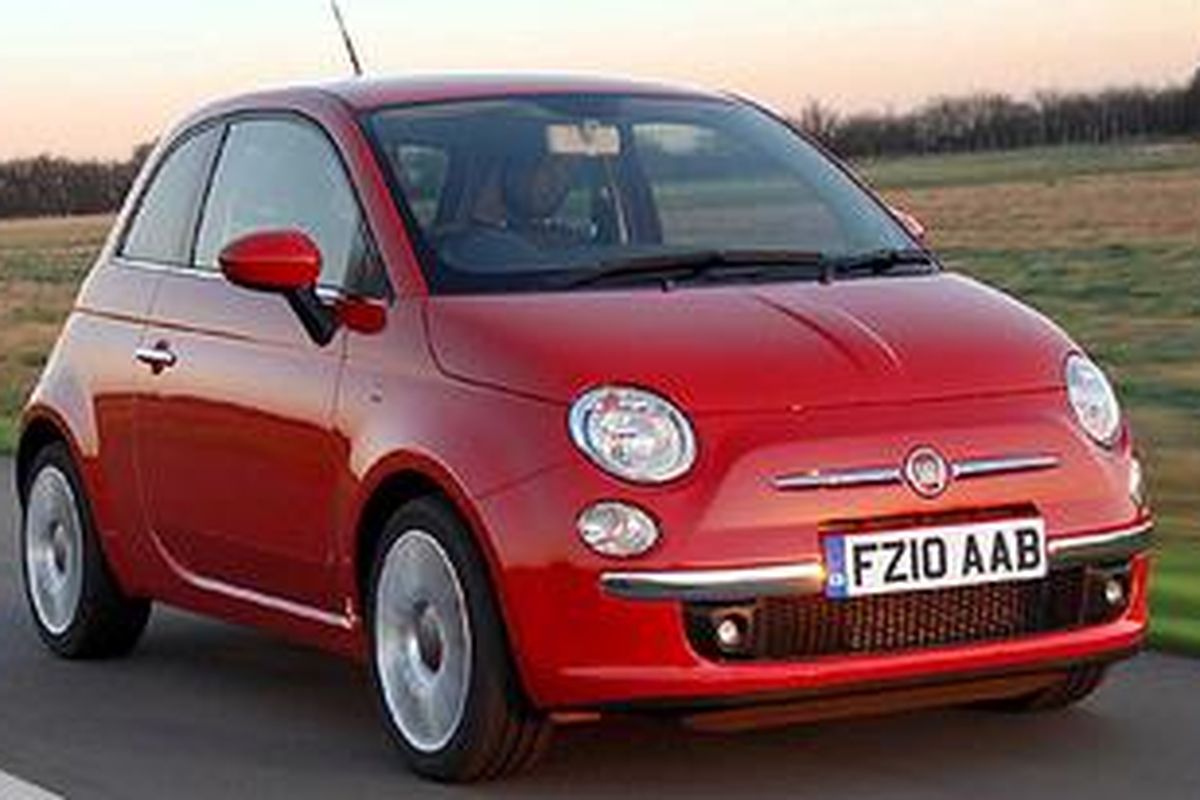 Mobil produksi mobil dengan emisi CO2 paling terbaik (rendah) di Eropa, Fiat 500.