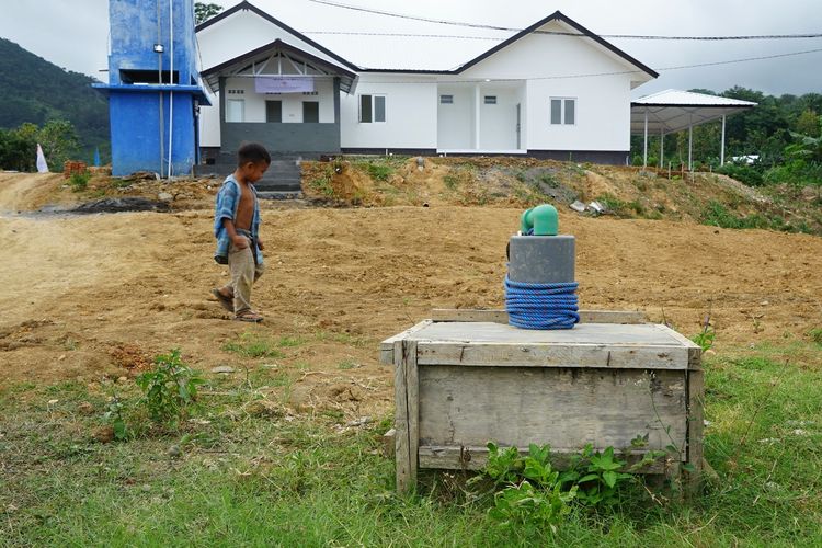Sumur sedalam 120 meter, salah satu sumber air bersih bagi warga Dusun Aik Mual, Desa Sekotong Timur, Kecamatan Lembar, Kabupaten Lombok Barat, Nusa Tenggara Barat (NTB), Sabtu (25/6/2022).