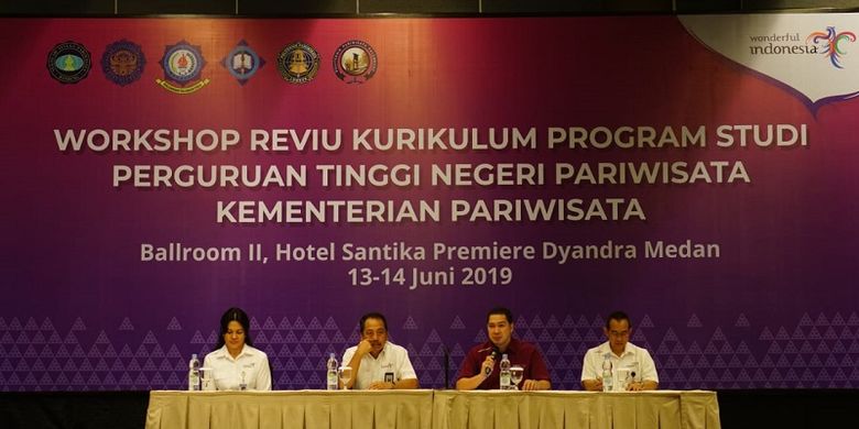 Hasilkan Sdm Pariwisata Berkualitas Kemenpar Benahi Pendidikan Di Ptn Hasilkan Sdm Pariwisata Berkualitas Kemenpar Benahi Pendidikan Di Ptn