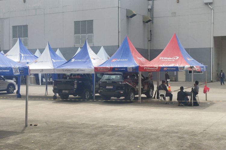 Unit tes Isuzu D-Max dan mu-X di GIIAS 2021