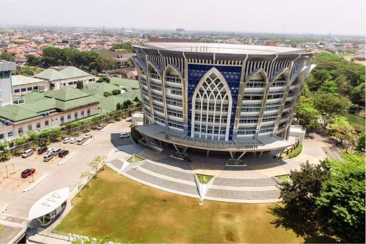 Kampus Universitas Muhammadiyah Surakarta.