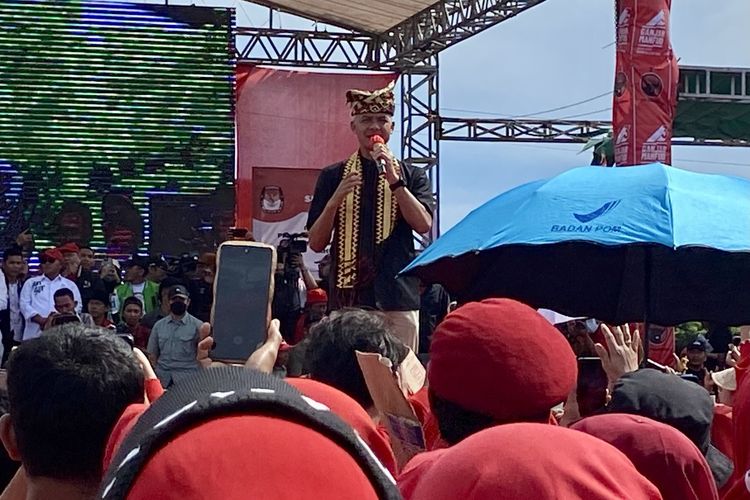 Ganjar Pranowo saat Kampanye Akbar di Lampung Selatan, Senin (22/1/2024).