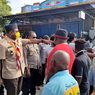 Mobil Dinas Bupati Maybrat Diadang Massa Pencari Kerja yang Protes soal Kuota Tambahan CPNS