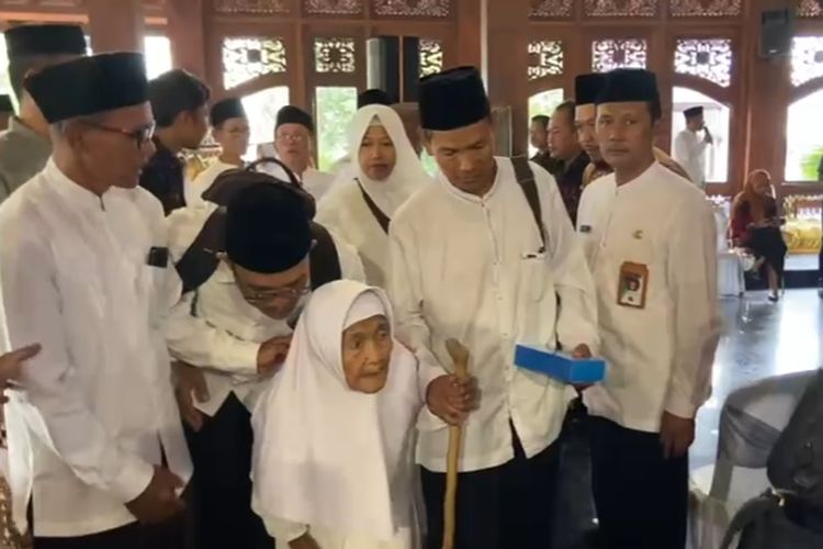 70 Persen Jemaah Haji di Ponorogo Lansia, Tertua 90 Tahun