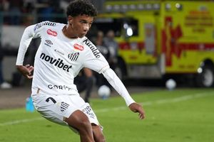 Robinho Jr ke Genoa: Pernah Ditampar Neymar, Opsi untuk De Rossi dan Mancini