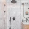 8 Ide Dekorasi Kamar Mandi Kecil agar Nyaman dan Sedap Dipandang