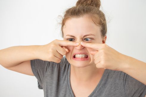 Penyebab dan Cara Menghilangkan Jerawat di Hidung