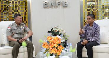 BNPB Chief Meets Malaysian Ambassador, Discusses Forest Fire Management