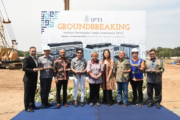 Seremoni groundbreaking Institut Pariwisata Tedja Indonesia di Jakarta Timur, Senin (4/9/2023) 