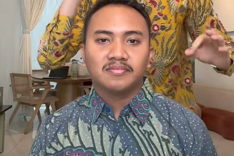 Tips Memilih Warna Batik Sesuai Warna Kulit Indonesia