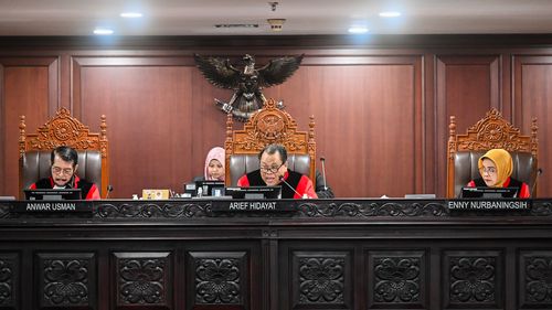 Calon Bupati Tolikara Terlambat Masuk Ruang Sidang, Hakim MK: Kalau Lihat Monas, Jangan Kelamaan