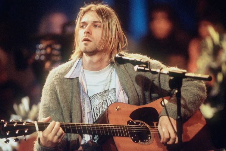 Kurt Cobain dalam acara MTV Unplugged pada 1993.