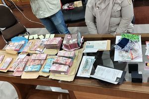 Penampakan Uang Ratusan Juta yang Disita KPK Saat Geledah BPN Jatim