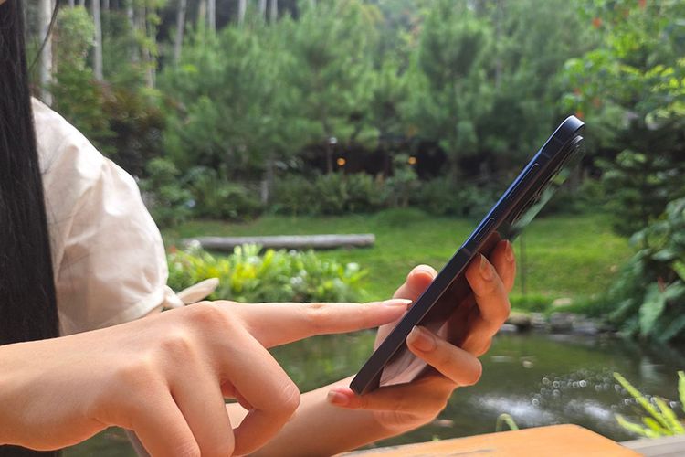Samsung Demokratisasi AI, Teknologi Premium Kini Terjangkau 