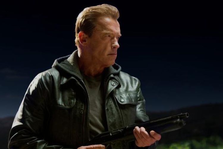 Arnold Schwarzenegger dalam film Terminator Genisys.