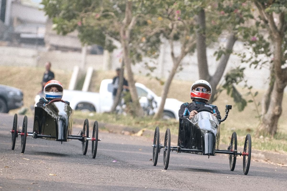 Balap Peti Sabun tanpa mesin penggerak