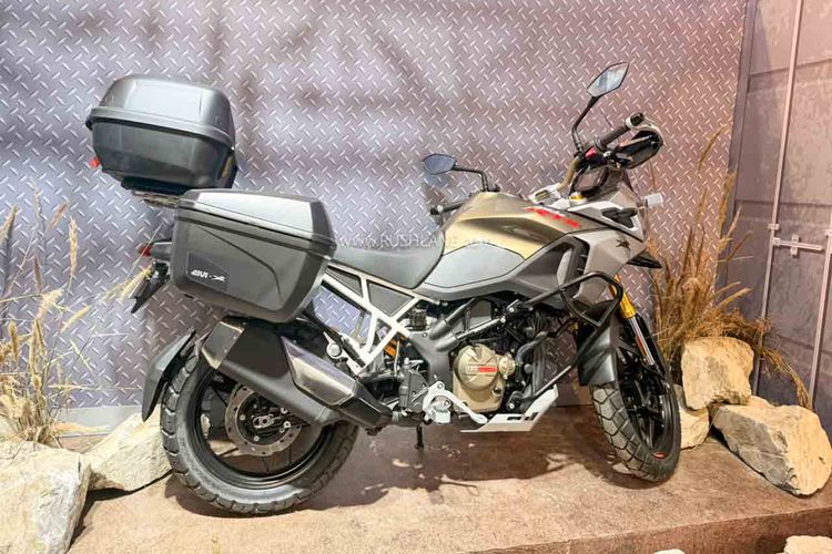 TVS Apache RTX 300 resmi meluncur, motor petualang 300cc baru dari TVS