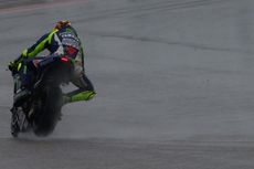 Melihat Marquez Jatuh, Rossi Sempat Melambat