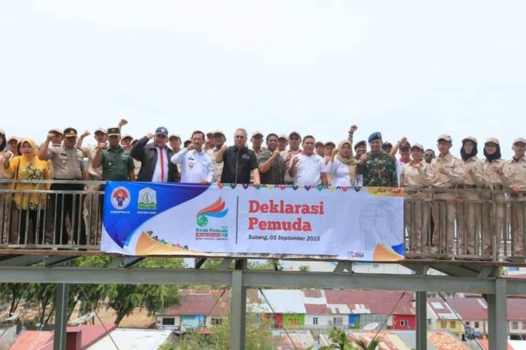  Melepas peserta Kirab Pemuda 2018 di Sabang, pada (5/9/2018), Deputi Pemberdayaan Pemuda Kementerian Pemuda (Kemenpora), Faisal Abdullah berharap kirab pemuda tahun ini bisa memperkuat semangat kebangsaan dengan berbagai kegiatan yang dilakukan dan berhasil masuk Guinnes Book of Record.