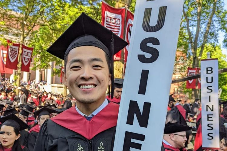 Peter Gumulia, penerima beasiswa LPDP (Lembaga Pengelola Dana Pendidikan) lulusan Harvard Business School 