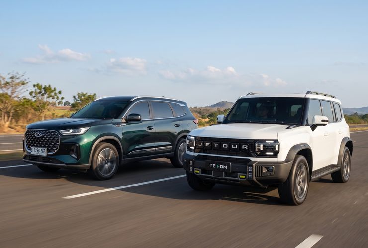 Duel SUV PHEV: Jetour T2 i-DM vs Chery Tiggo 8 CSH AWD, Pilih Mana?