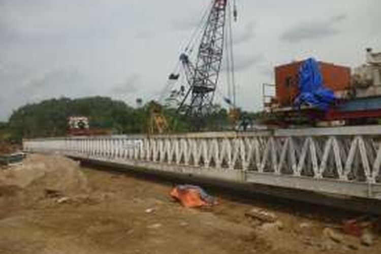 Struktur jembatan Senjoyo di ruas Tol Bawen-Salatiga saat ditinjau pada Rabu (8/6/2016)